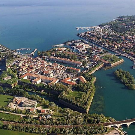 Ferienwohnung La Rosa Del Garda Peschiera del Garda Exterior foto