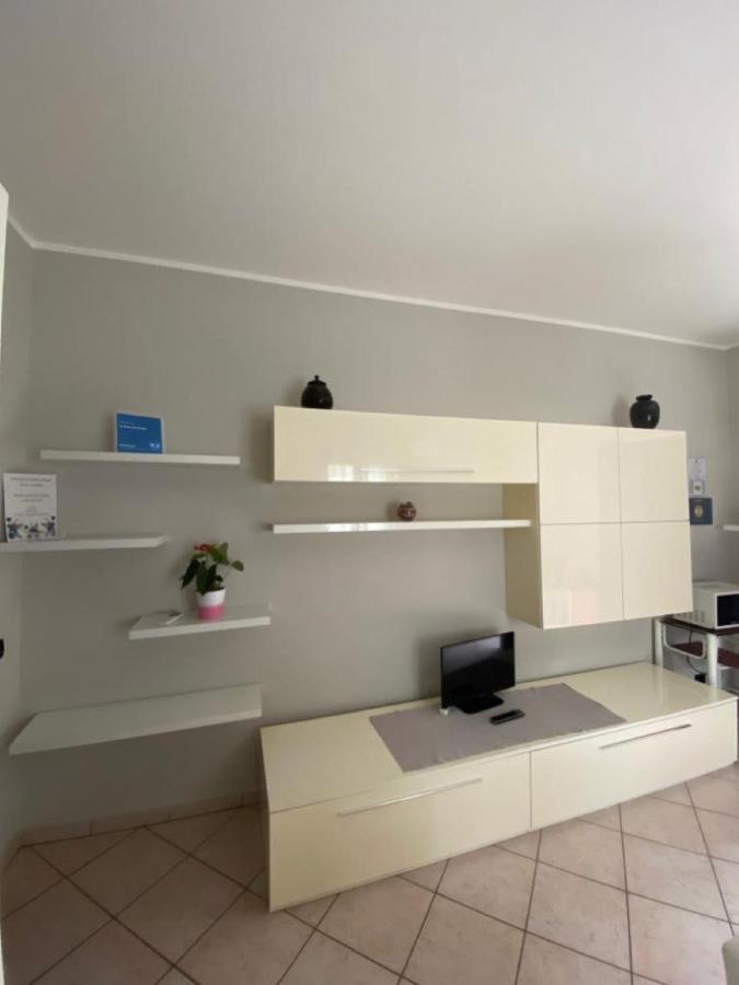 Ferienwohnung La Rosa Del Garda Peschiera del Garda Exterior foto